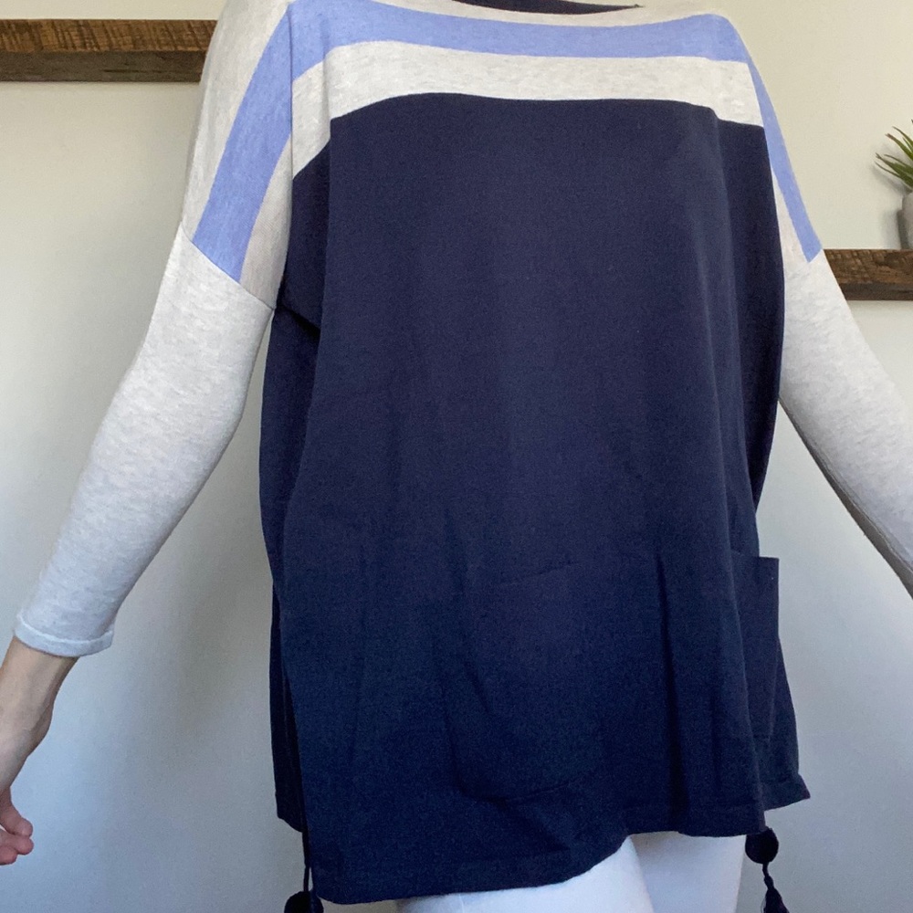 Lilly Pulitzer sweater with tags never worn!🤩